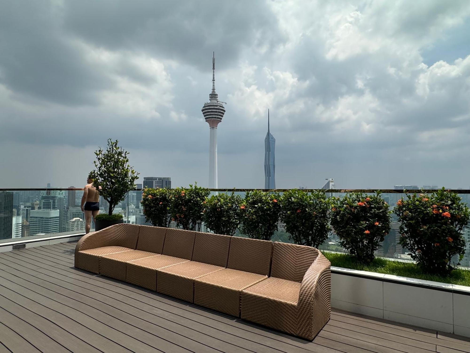 The Platinum Klcc By Luxe